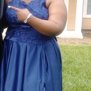 I am selling a two piece navy blue prom dress
